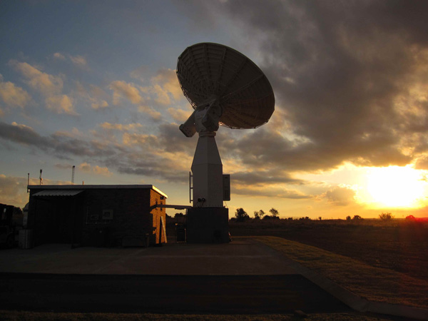 Ground-based signal transmitter